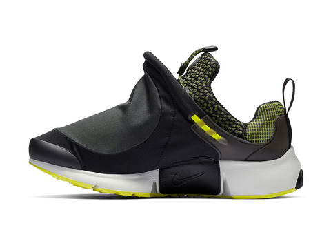 comme-des-garcons-nike-presto-tent-4