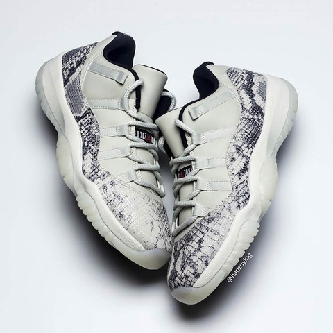air-jordan-11-low-snakeskin-light-bone-cd6846-002-6