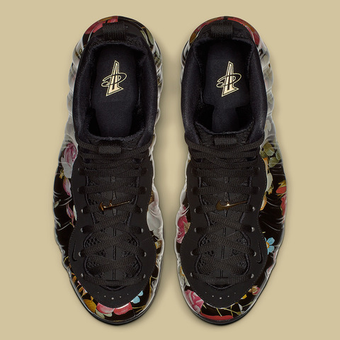 nike-air-foamposite-one-floral-314996-012-1