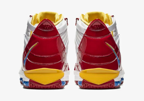 nike-lebron-3-superman-alternate-retro-14