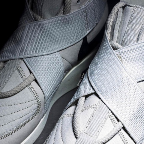 nike-air-fear-of-god-180-light-bone-at8087-001-8