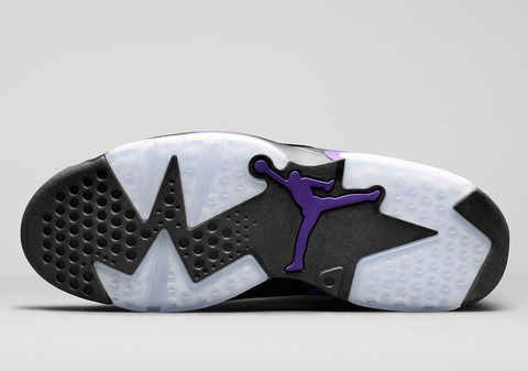 social-status-air-jordan-6-AR2257-005-1