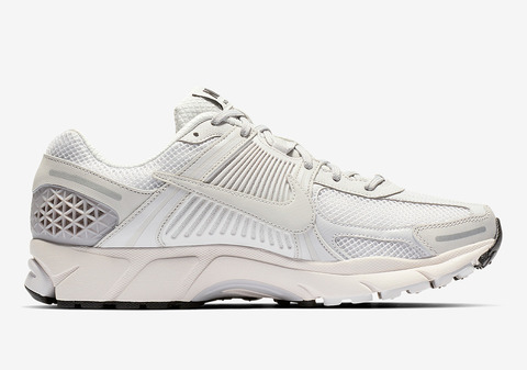 nike-zoom-vomero-5-white-BV1358-001-4