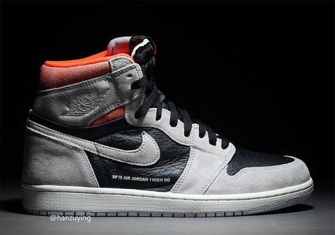 air-jordan-1-retro-high-og-555088-018-3