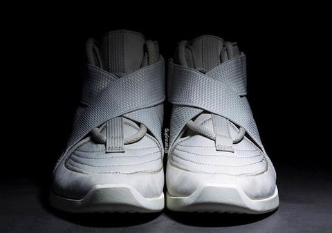 nike-air-fear-of-god-180-light-bone-at8087-001-9