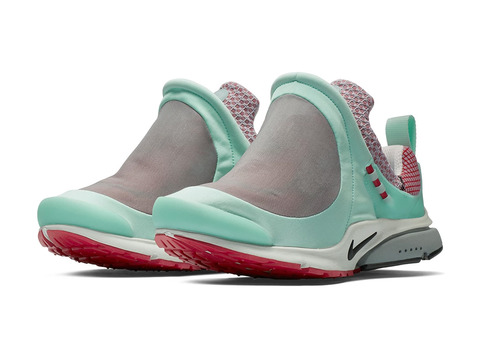comme-des-garcons-nike-presto-tent-10
